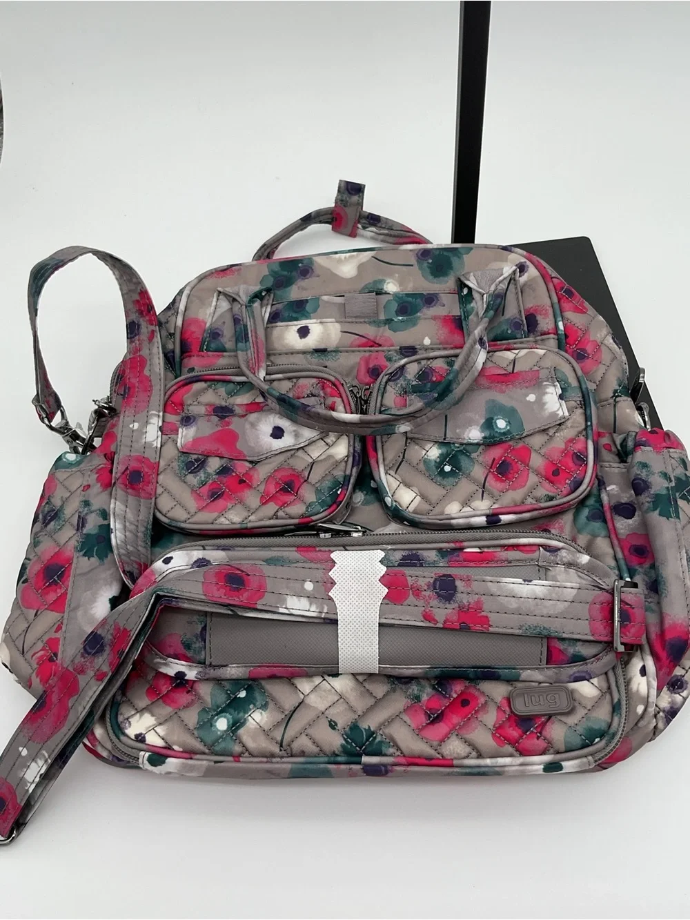 lug stylish quilted